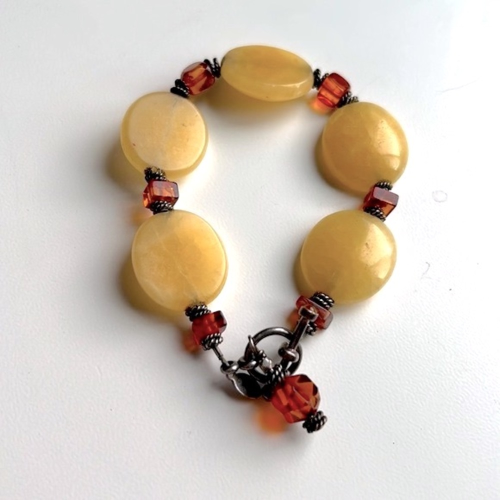 Vintage Yellow Jade / Stone / Glass Bead Bracelet LYNX